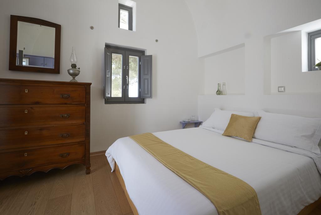 Pyrgos Houses By Voreina Exterior photo