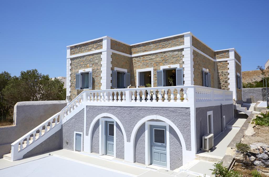 Pyrgos Houses By Voreina Exterior photo