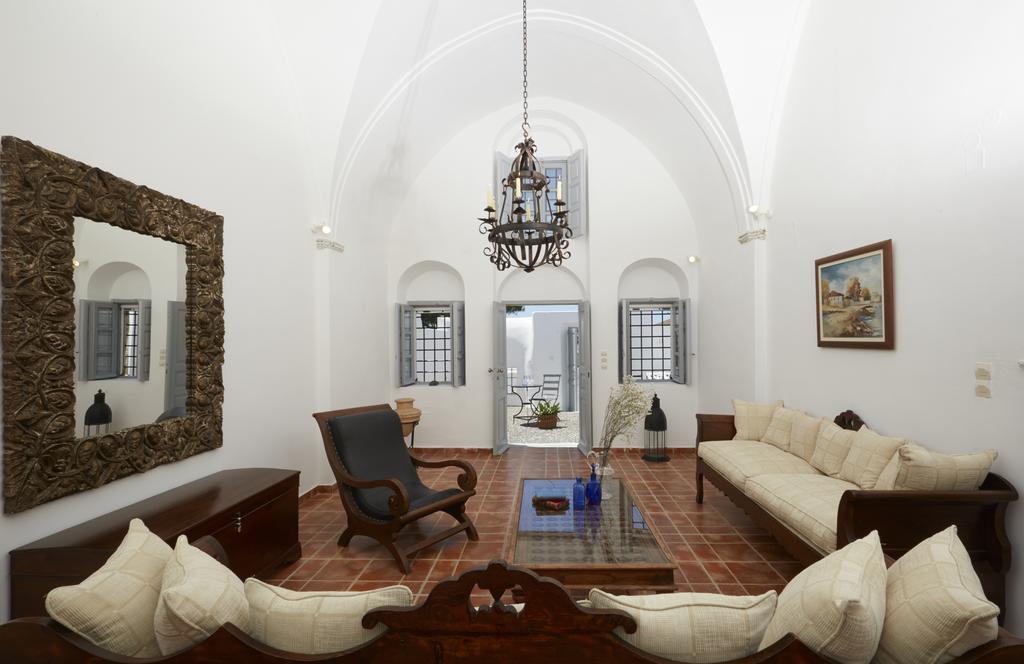 Pyrgos Houses By Voreina Exterior photo